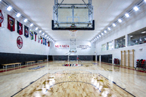米兰体育训练基地室内篮球场实景